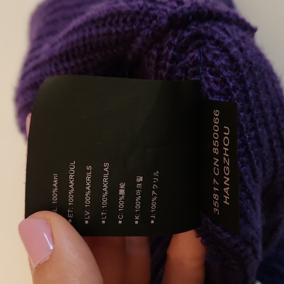 💜 Burton purple hat / beannie / tuque - Picture 5 of 6